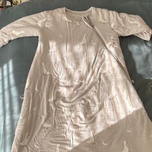 Gunamuna Baby Cream Sleep Sack with Goose Design